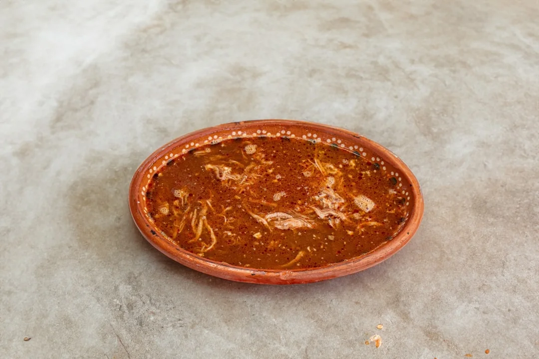 Bigoli (pasta integrale, con salsa di anatra o sardelle)